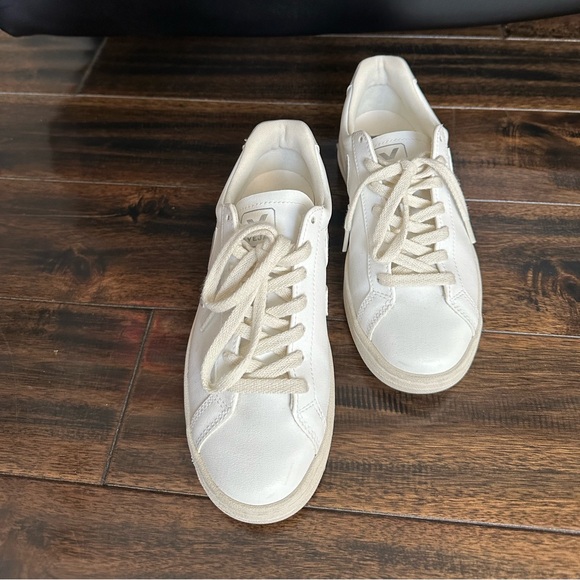 Veja Urca - Silver - Picture 3 of 9